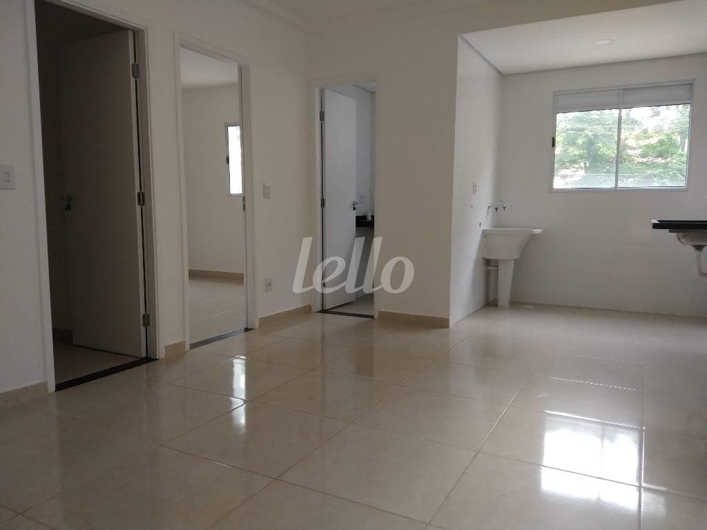 LAVABO / COZINHA / SALA de Apartamento com 50 m² em Cidade Mãe do Céu - São Paulo