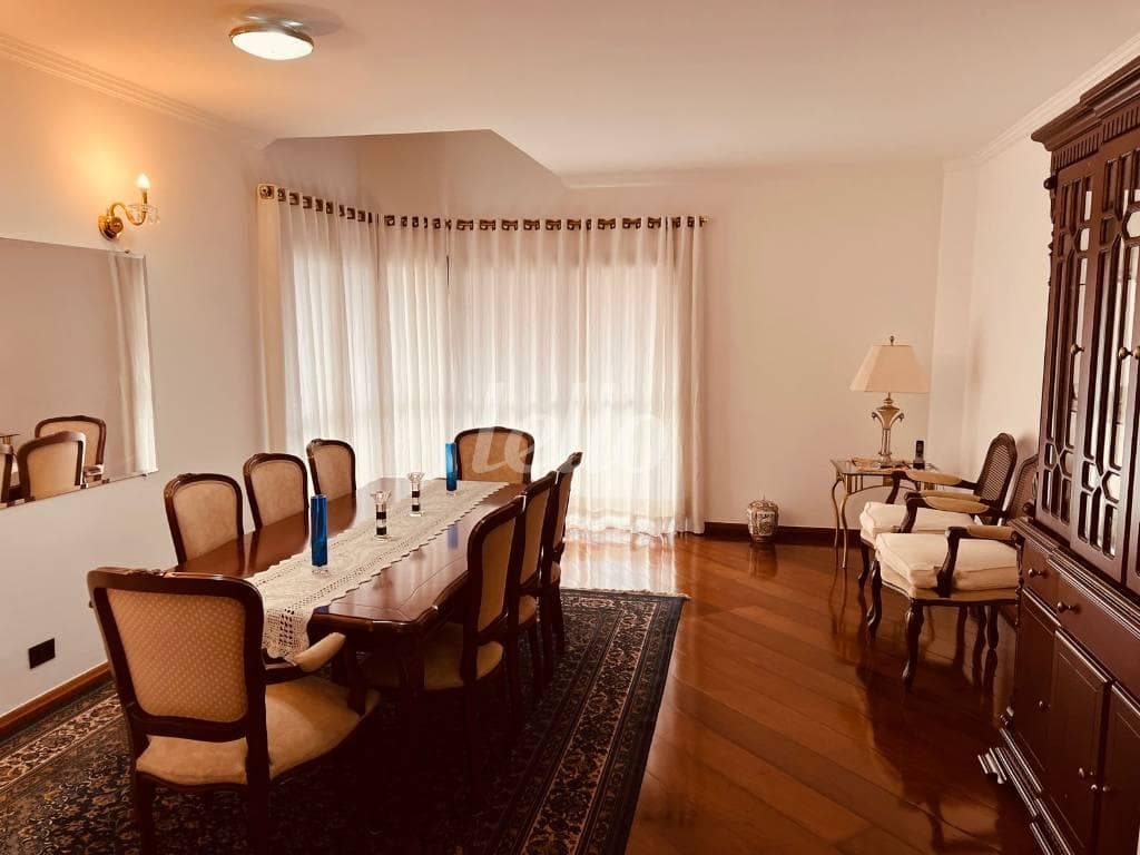 SALA DE JANTAR de Apartamento cobertura - Padrão com 260 m² em Brooklin Paulista - São Paulo
