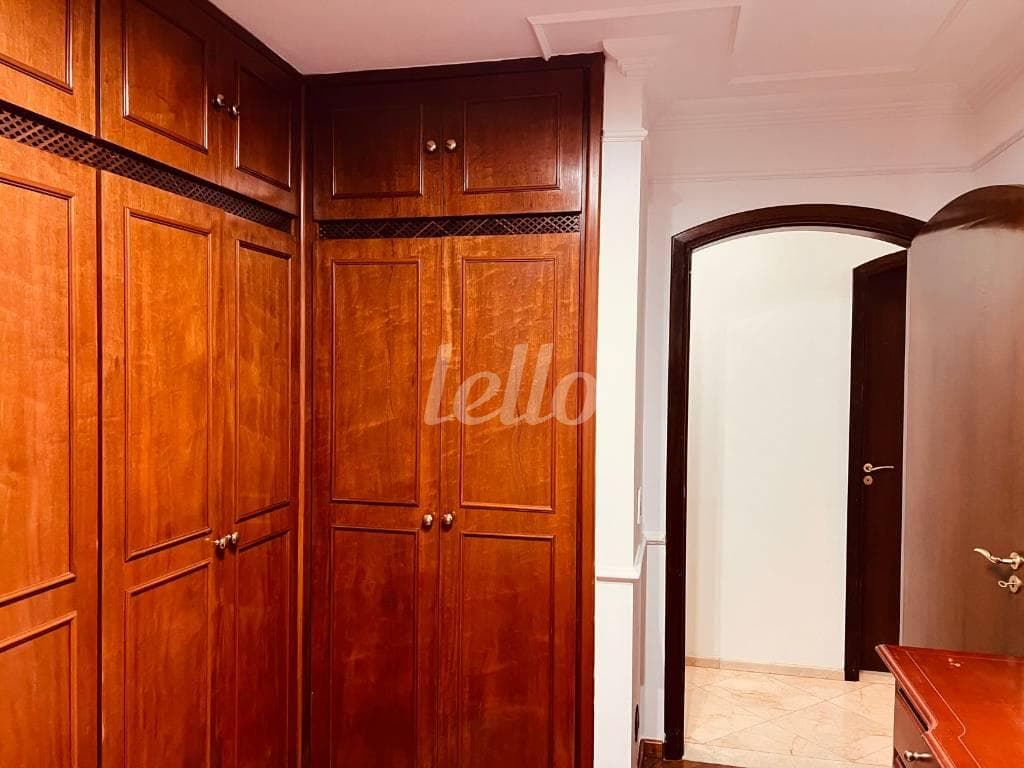 DORMITÓRIO de Apartamento cobertura - Padrão com 260 m² em Brooklin Paulista - São Paulo