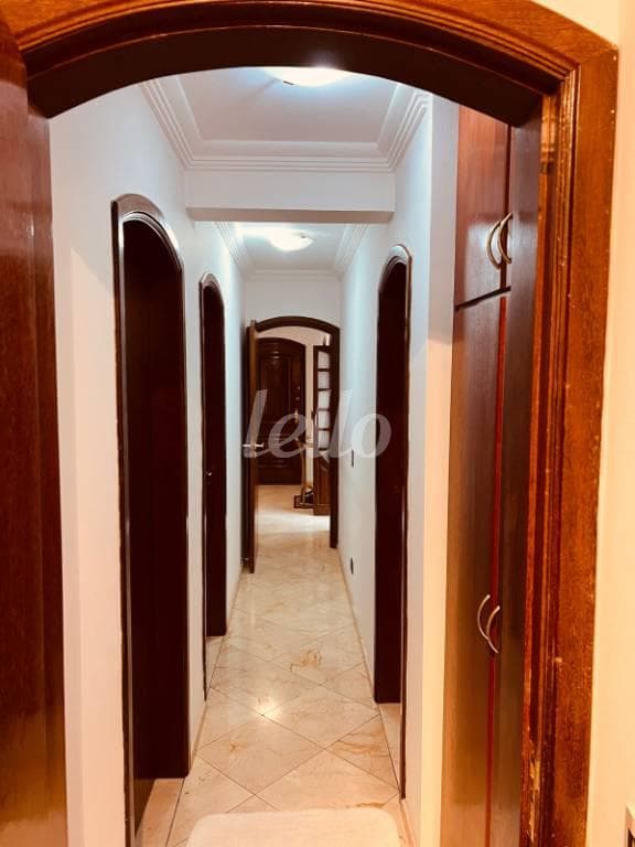 CORREDOR DE DISTRIBUIÇÃO de Apartamento cobertura - Padrão com 260 m² em Brooklin Paulista - São Paulo