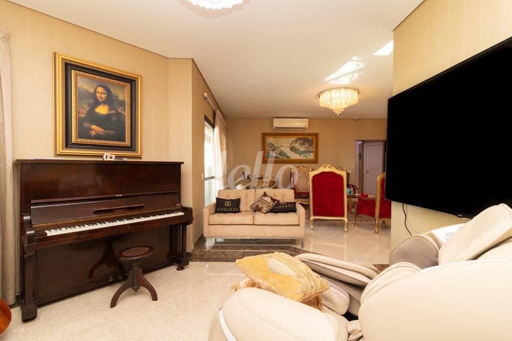 2 - SALA de Apartamento Duplex com 443 m² em Tatuapé - São Paulo