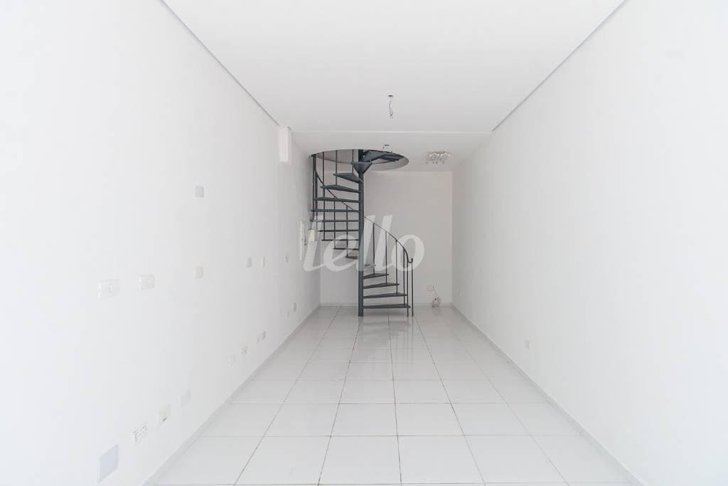 SALA de Loja Mall com 191 m² em Vila Nova Conceição - São Paulo