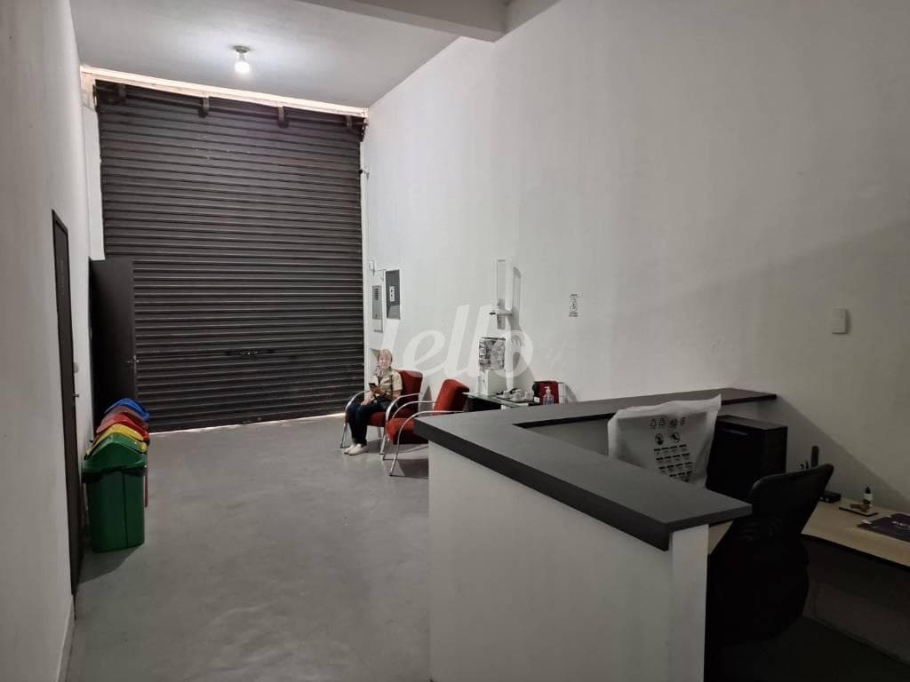 TÉRREO FRENTE de Casa sobrado com 180 m² em Vila Pompeia - São Paulo