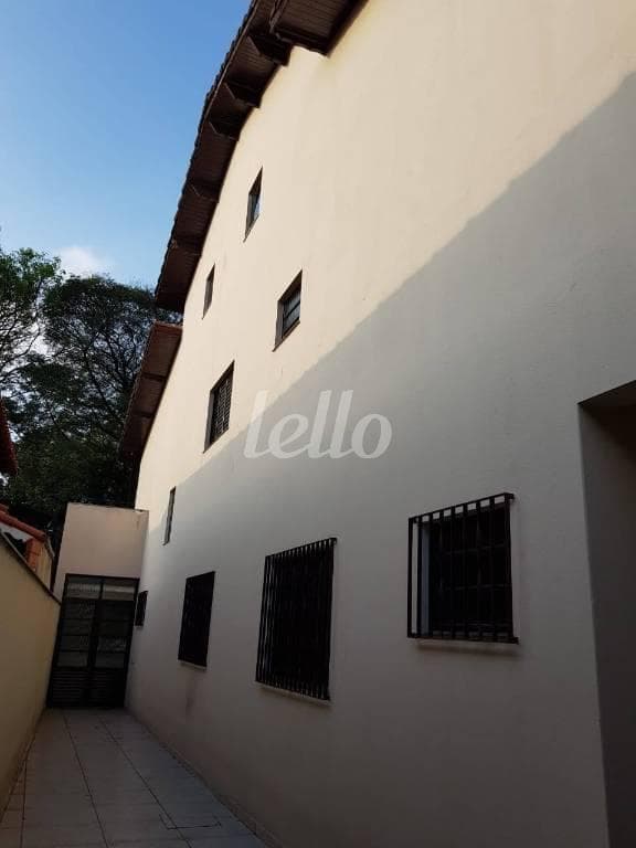 LATERAL de Casa sobrado com 145 m² em Vila Califórnia - São Paulo