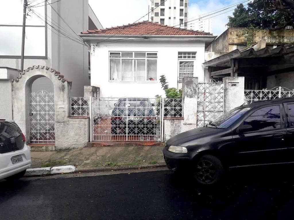 FACHADA de Área / Terreno com 450 m² em Água Rasa - São Paulo
