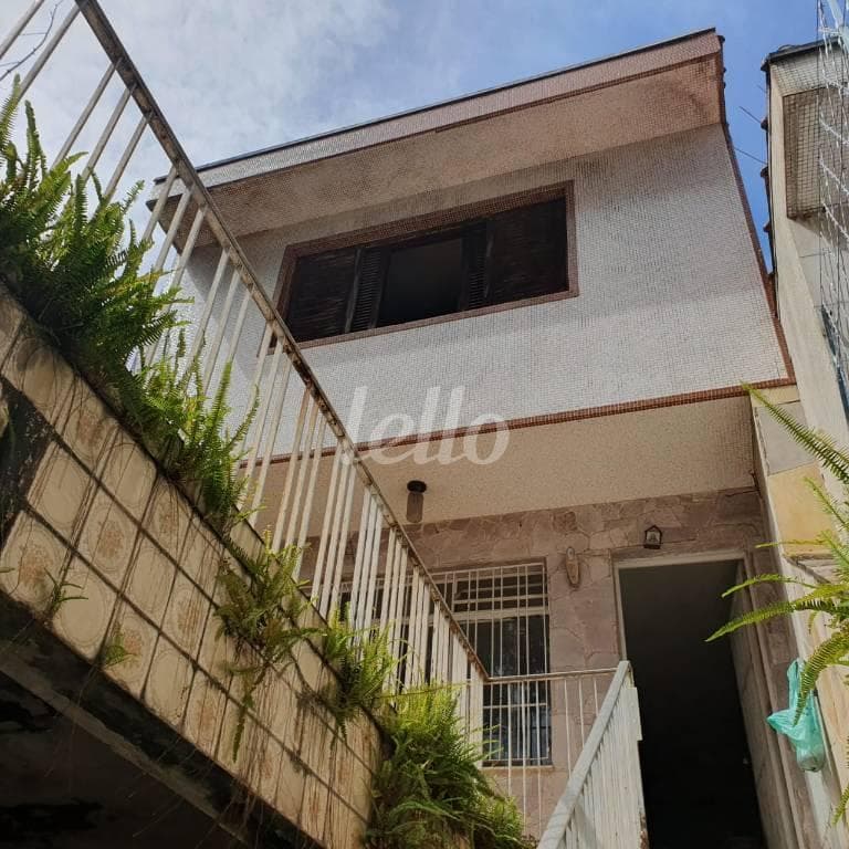 FACHADA de Casa sobrado com 257 m² em Parque da Mooca - São Paulo
