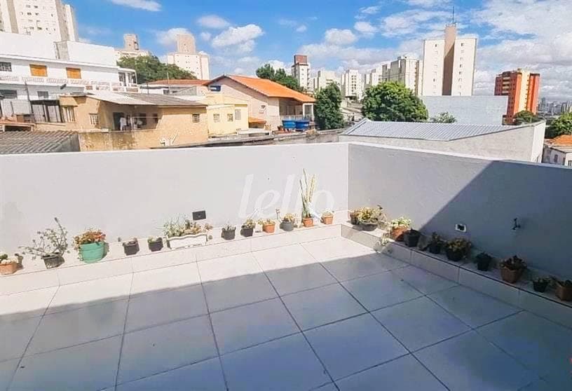 FOTOS (4) de Casa assobradada com 400 m² em Piqueri - São Paulo