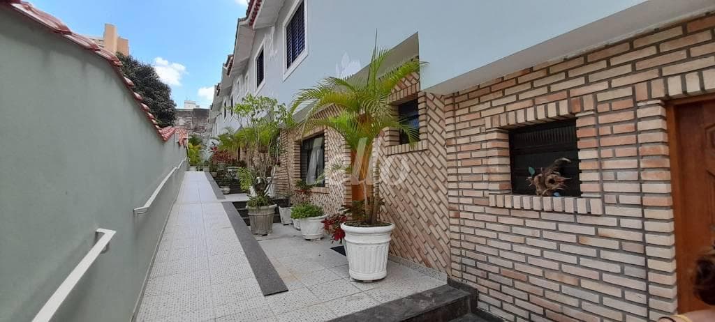 CORREDOR de Casa sobrado com 78 m² em Santana - São Paulo