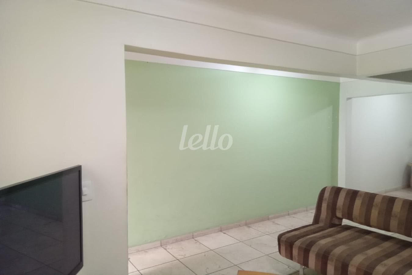 SALA DOIS AMBIENTES de Casa sobrado com 144 m² em Santana - São Paulo