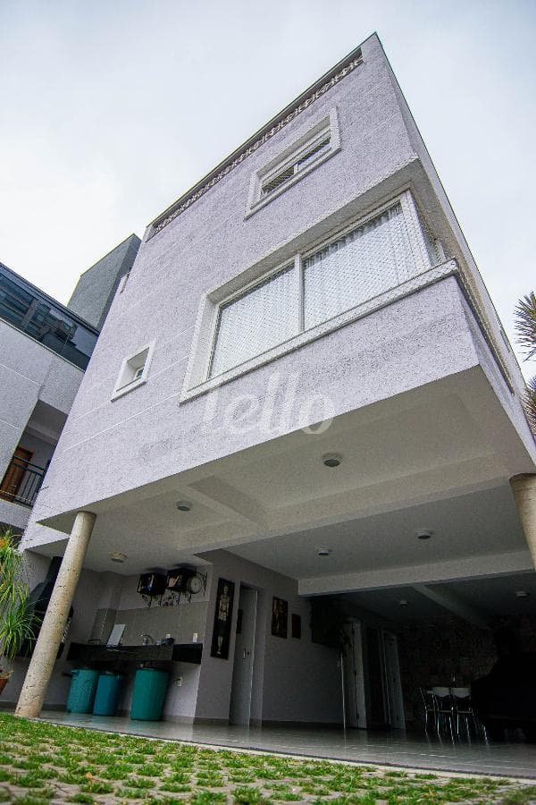 01FACHADA_001.JPG de Casa sobrado com 250 m² em Santana - São Paulo