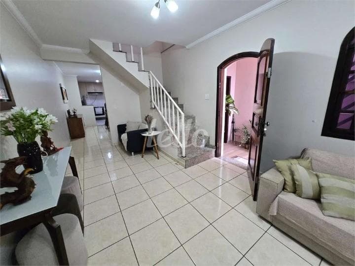 SALA de Casa sobrado com 172 m² em Chora Menino - São Paulo