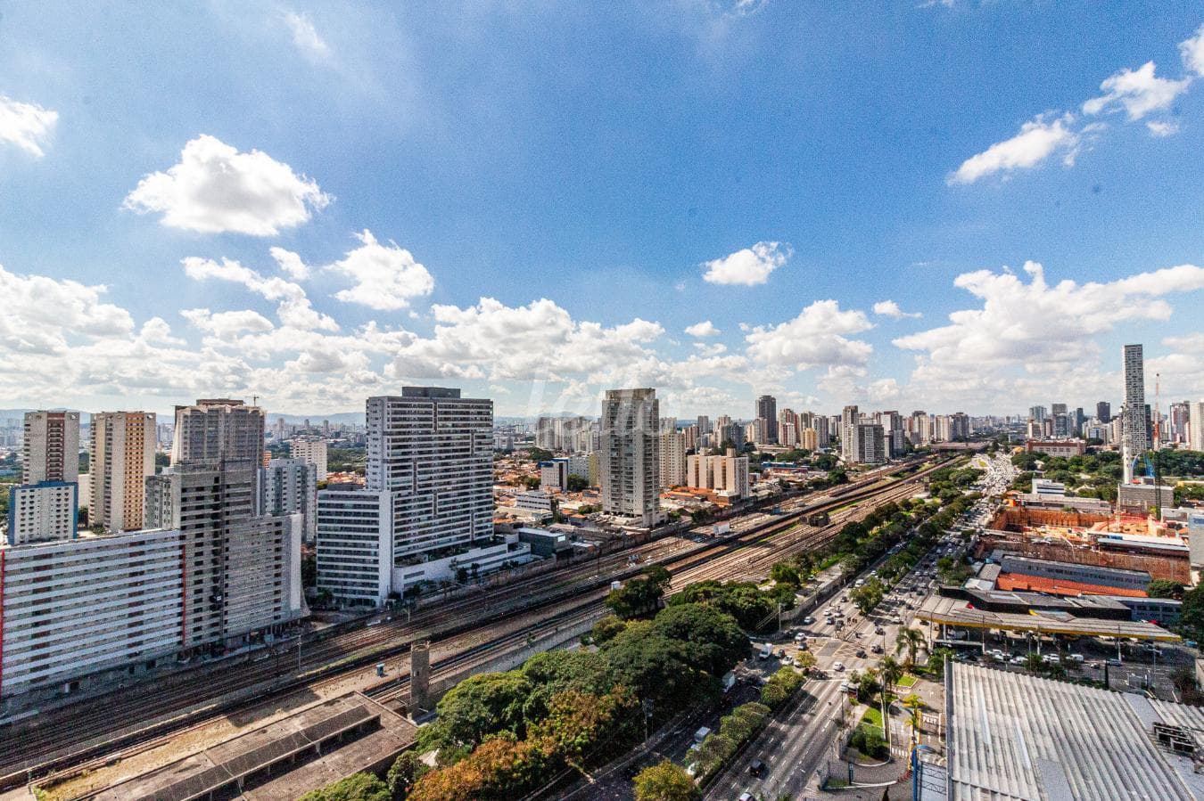SALA de Apartamento com 37 m² em Quarta Parada - São Paulo