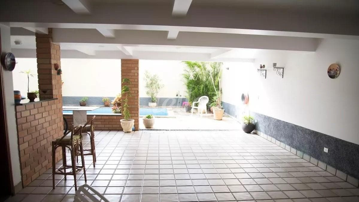 ESPAÇO GOURMET de Casa sobrado com 343 m² em Água Fria - São Paulo