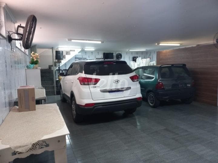 GARAGEM de Casa assobradada com 352 m² em Água Fria - São Paulo