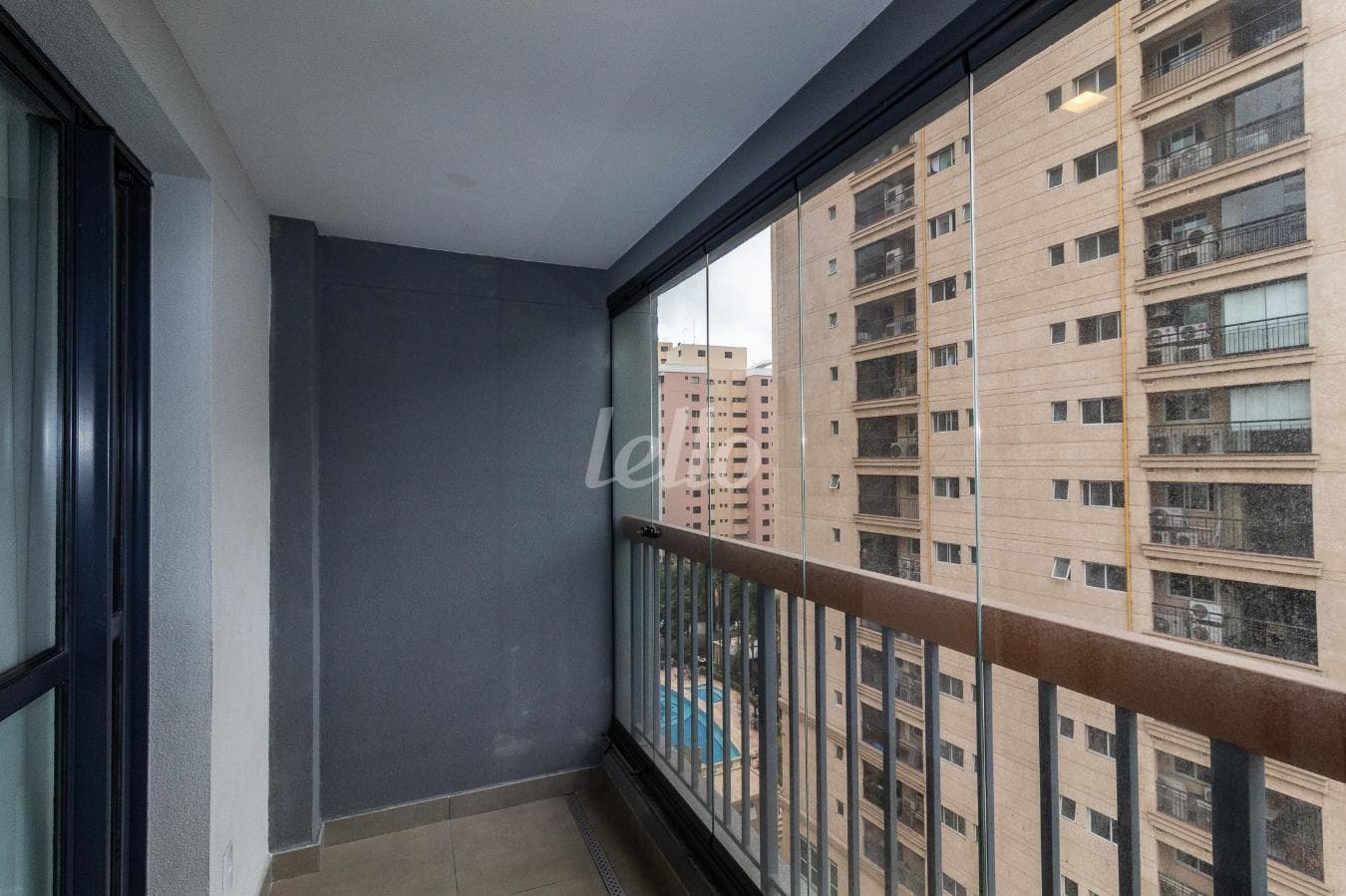 SACADAVARANDA de Apartamento com 25 m² em Brooklin Paulista - São Paulo