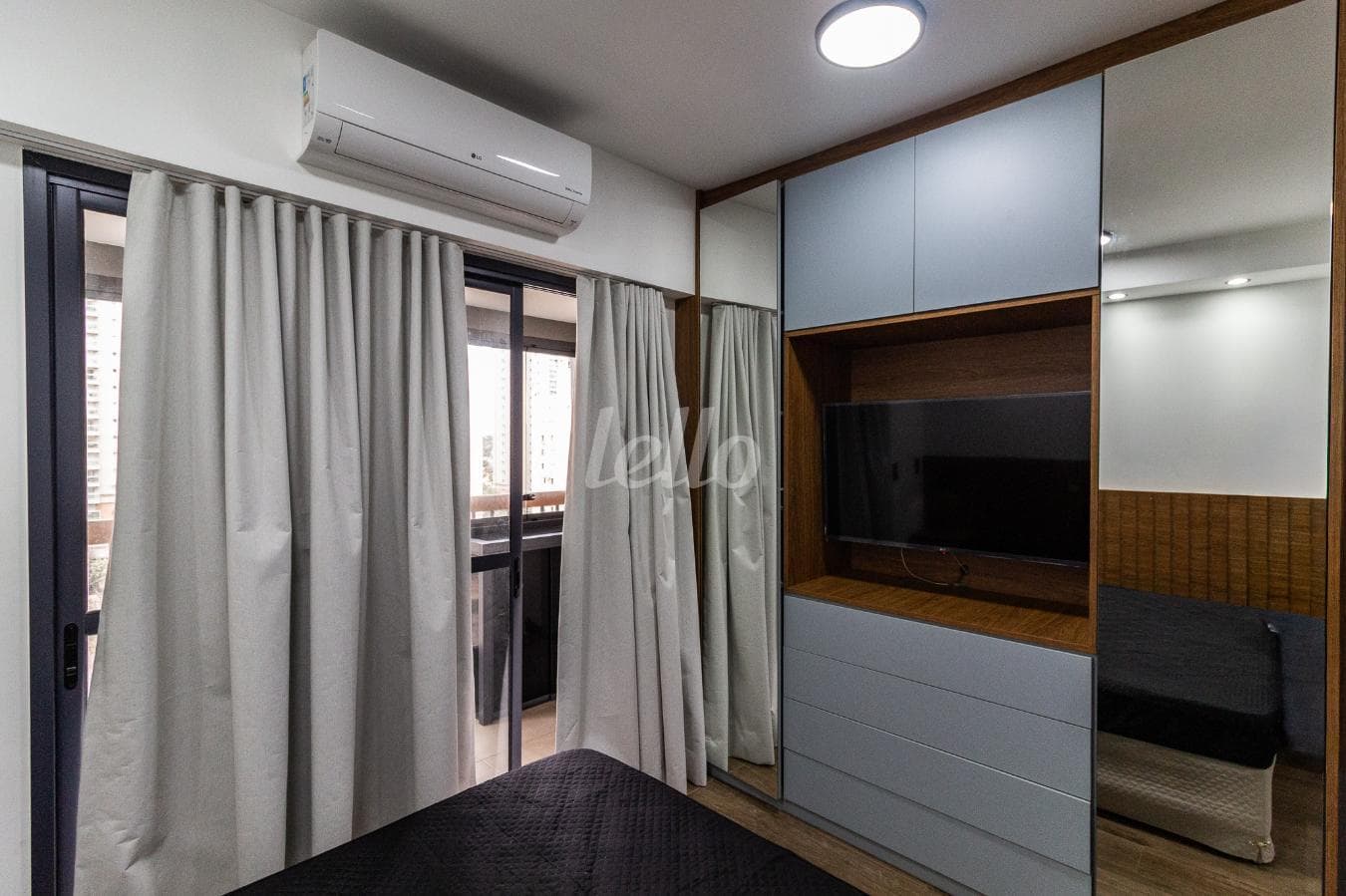 SALA de Apartamento com 25 m² em Brooklin Paulista - São Paulo