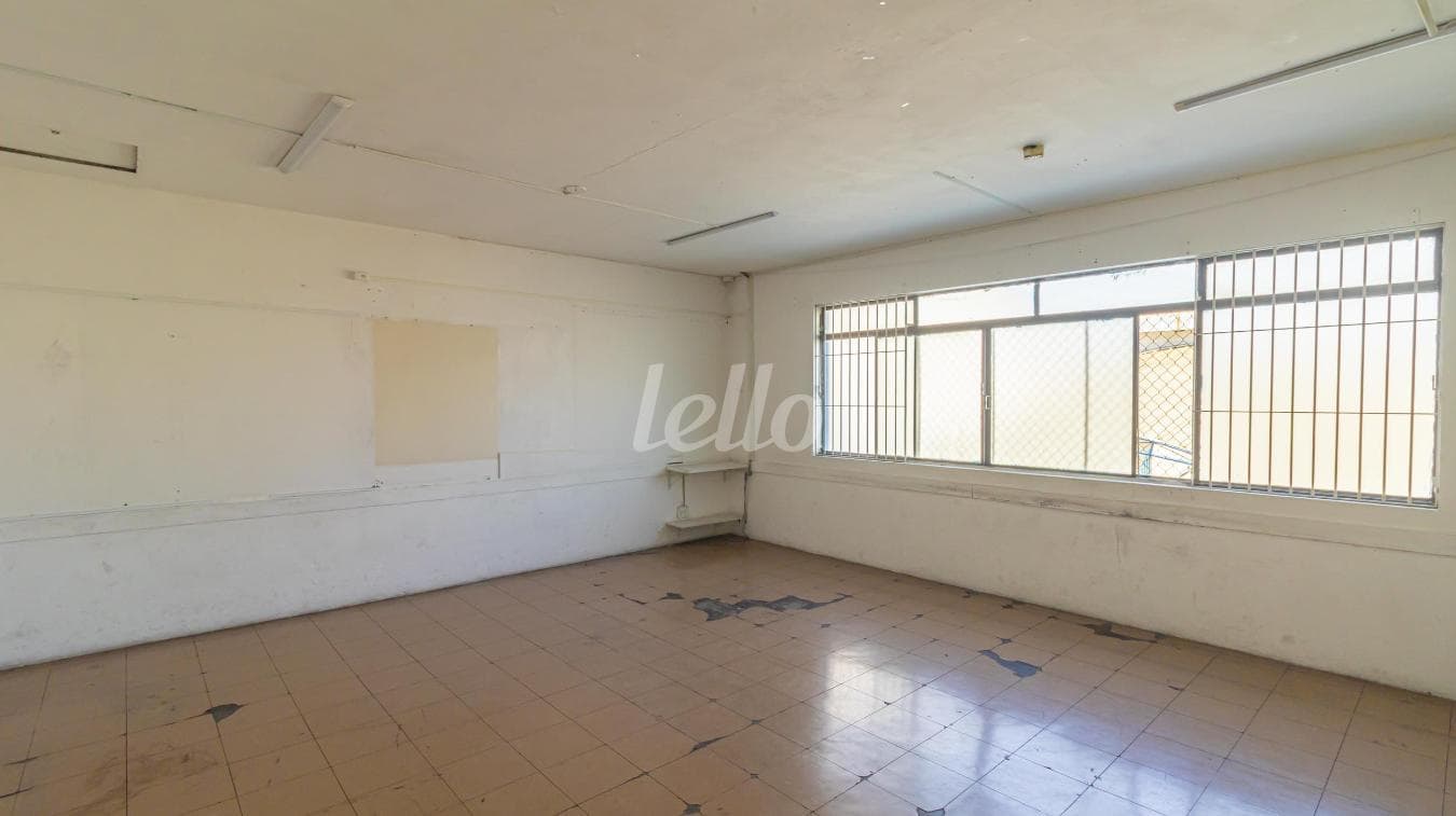 SALA de Salão com 500 m² em Chácara Mafalda - São Paulo