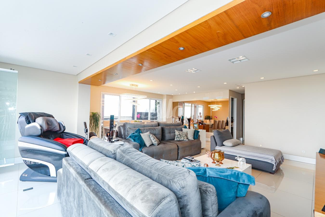 SALA de Apartamento cobertura - Padrão com 270 m² em Penha de França - São Paulo