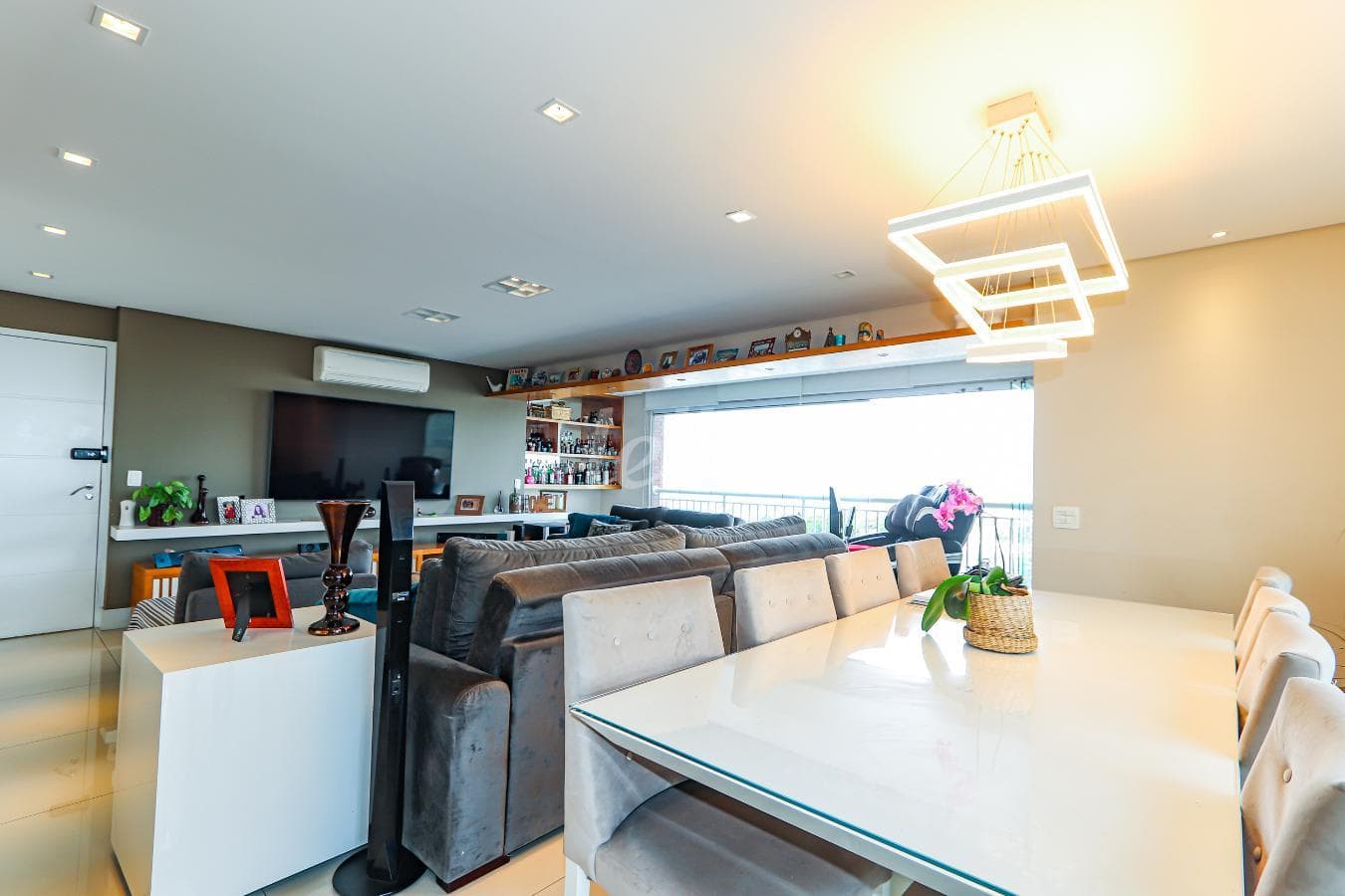 SALA DESTAQUE de Apartamento cobertura - Padrão com 270 m² em Penha de França - São Paulo