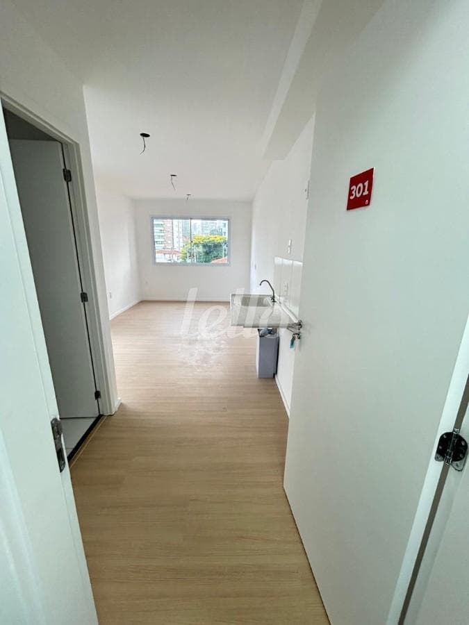 33500821119565765 de Apartamento com 27 m² em Brooklin Paulista - São Paulo
