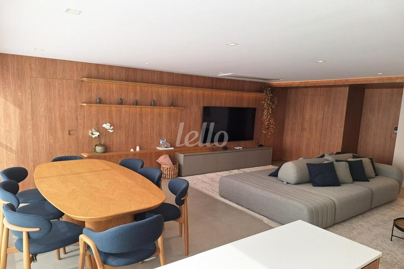 SALA