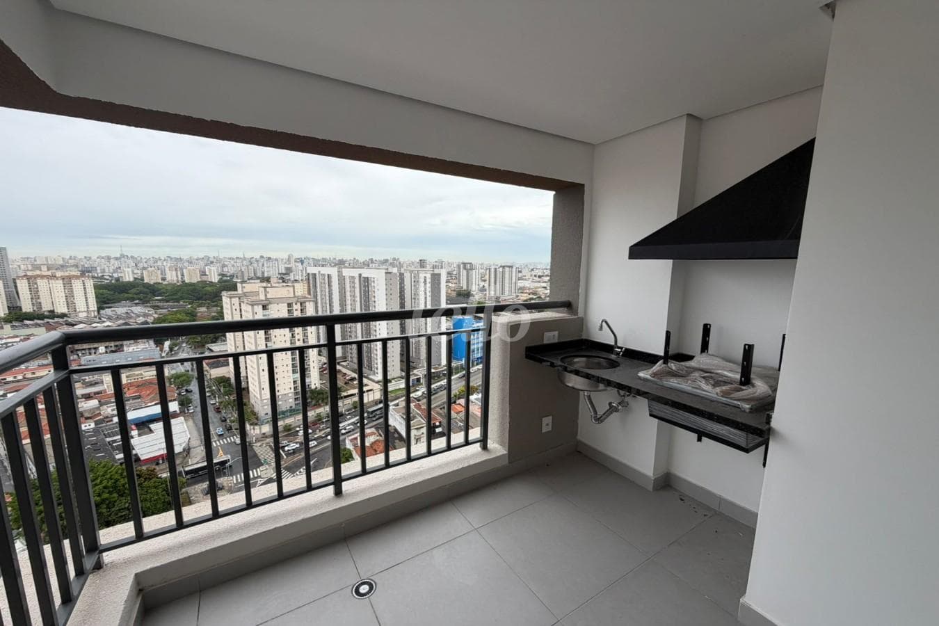 2 de Apartamento com 65 m² em Quarta Parada - São Paulo