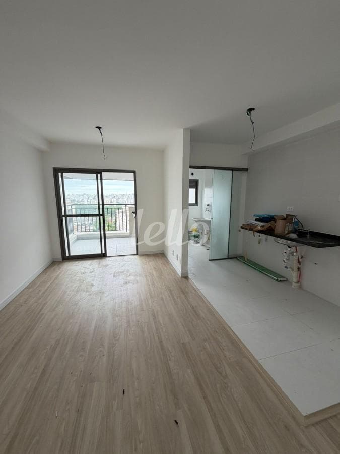 3 de Apartamento com 65 m² em Quarta Parada - São Paulo