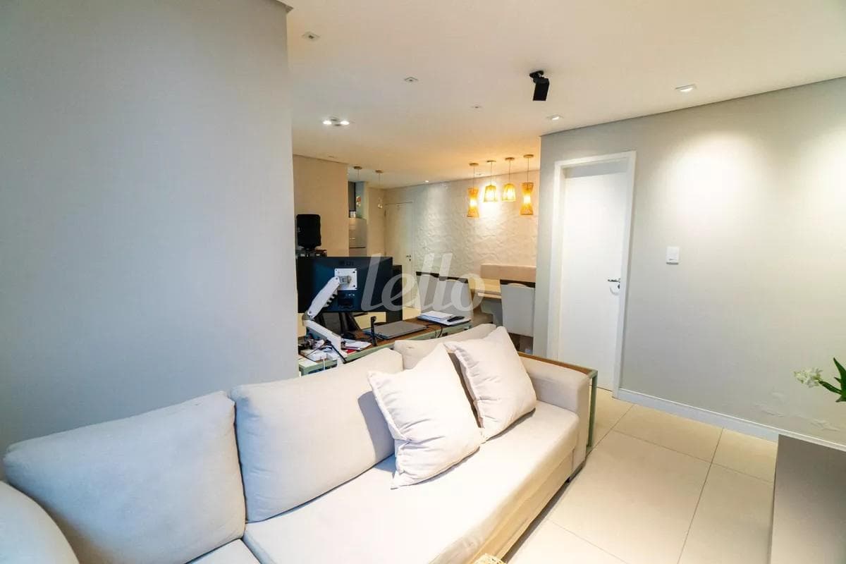 SALA de Apartamento com 66 m² em Vila Guarani (Z Sul) - São Paulo