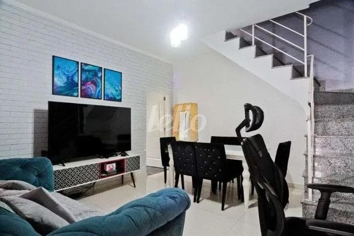 SALA DOIS AMBIENTES de Casa sobrado com 118 m² em Imirim - São Paulo
