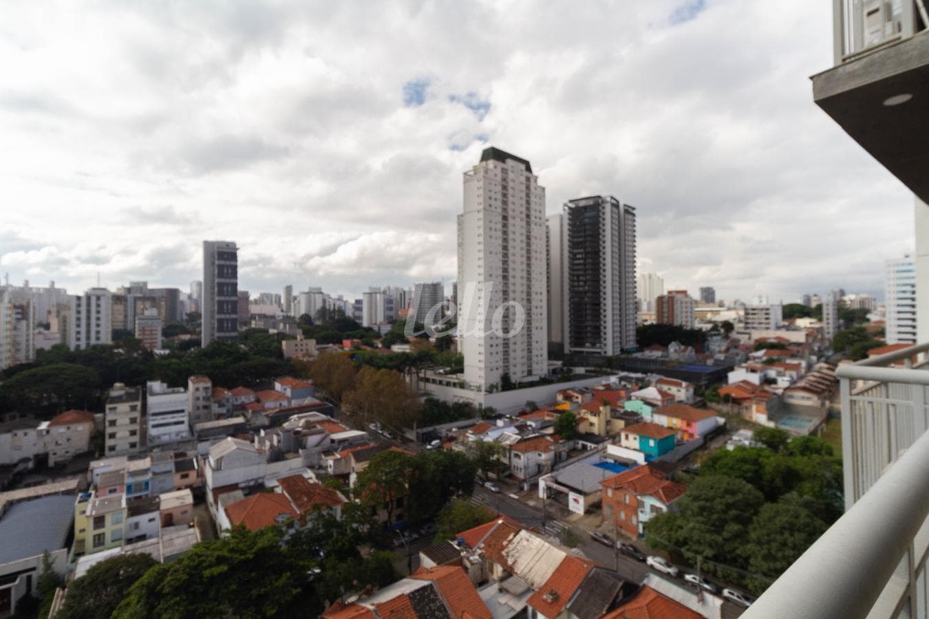 SACADAVARANDA de Apartamento com 30 m² em Vila Mariana - São Paulo
