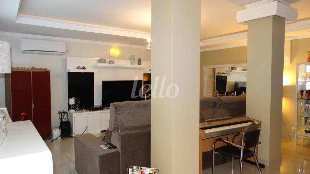 SALA DE ESTAR de Casa sobrado com 412 m² em Jardim São Paulo(Zona Norte) - São Paulo