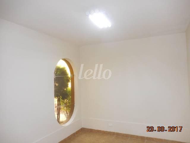 SALA de Casa térrea com 250 m² em Carandiru - São Paulo