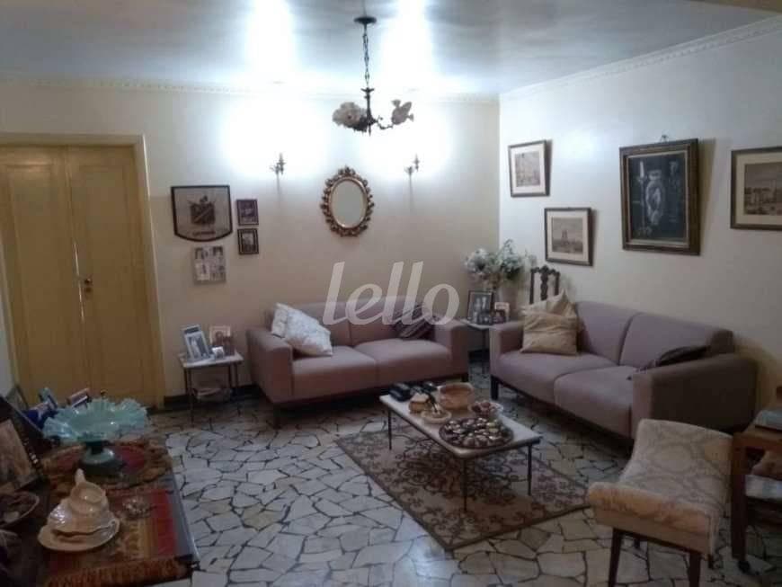 SALA de Casa térrea com 170 m² em Água Fria - São Paulo