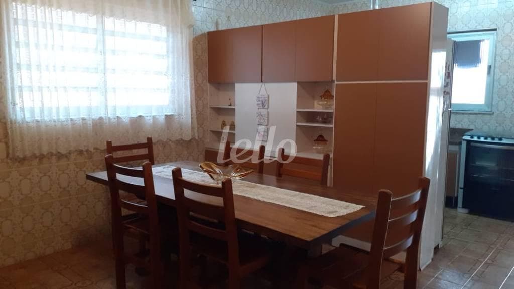 FOTO COPA de Casa sobrado com 320 m² em Santana - São Paulo
