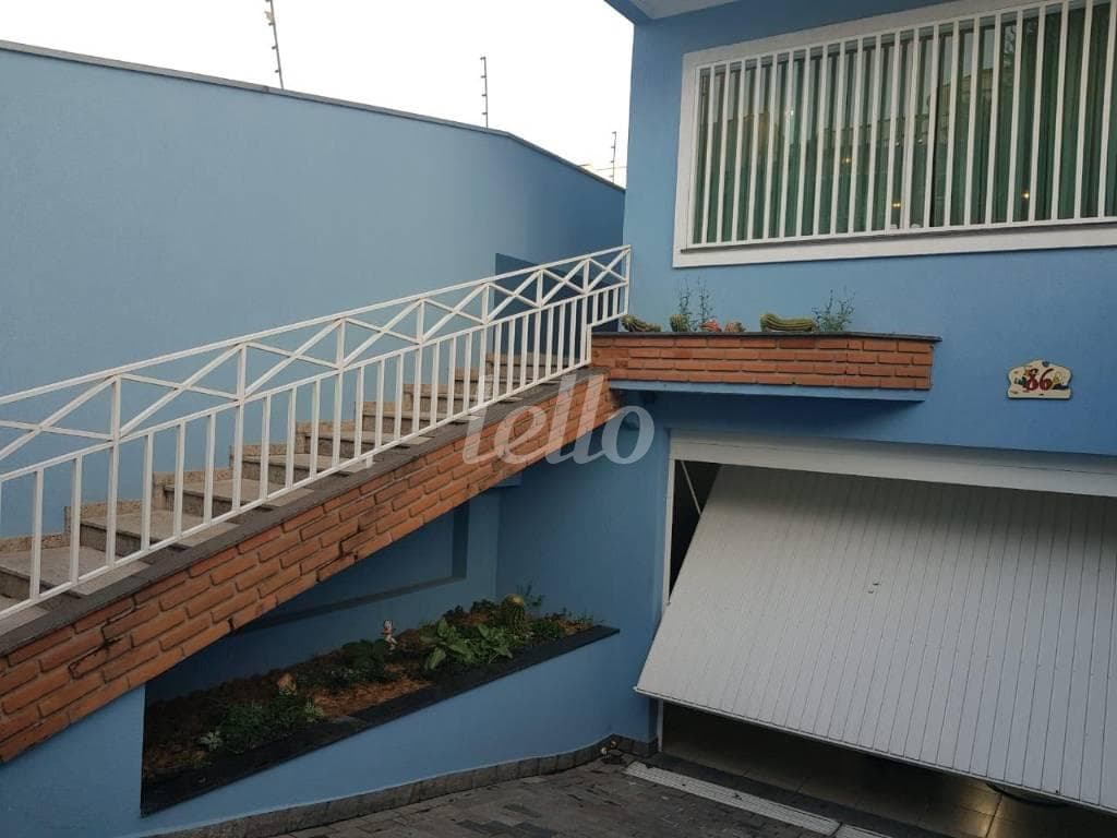 FACHADA de Casa sobrado com 248 m² em Jardim São Paulo(Zona Norte) - São Paulo