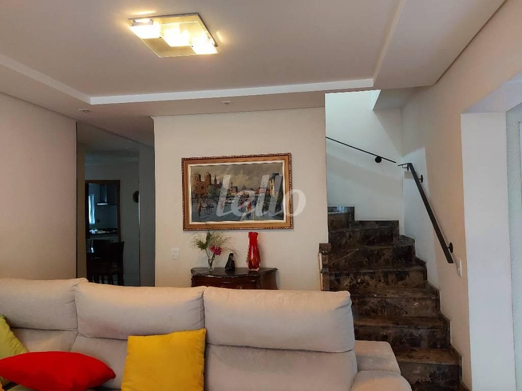 SALA de Casa sobrado com 201 m² em Jardim São Paulo(Zona Norte) - São Paulo