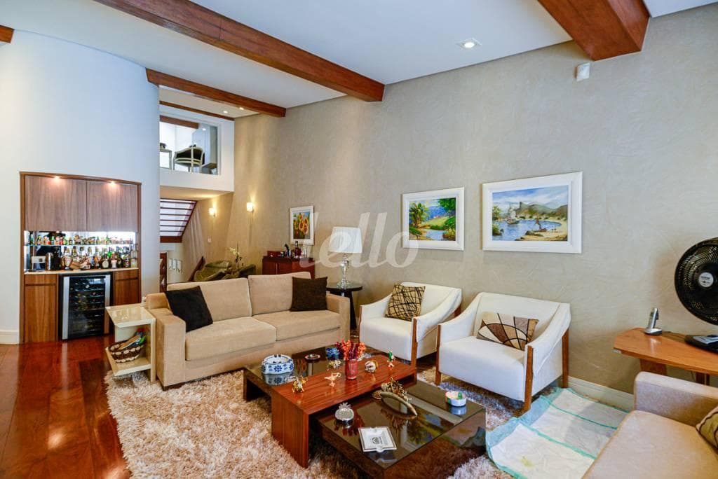 SALA de Casa sobrado com 297 m² em Chora Menino - São Paulo