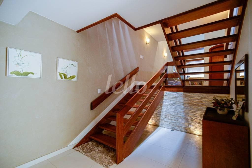 HALL DE ENTRADA de Casa sobrado com 297 m² em Chora Menino - São Paulo