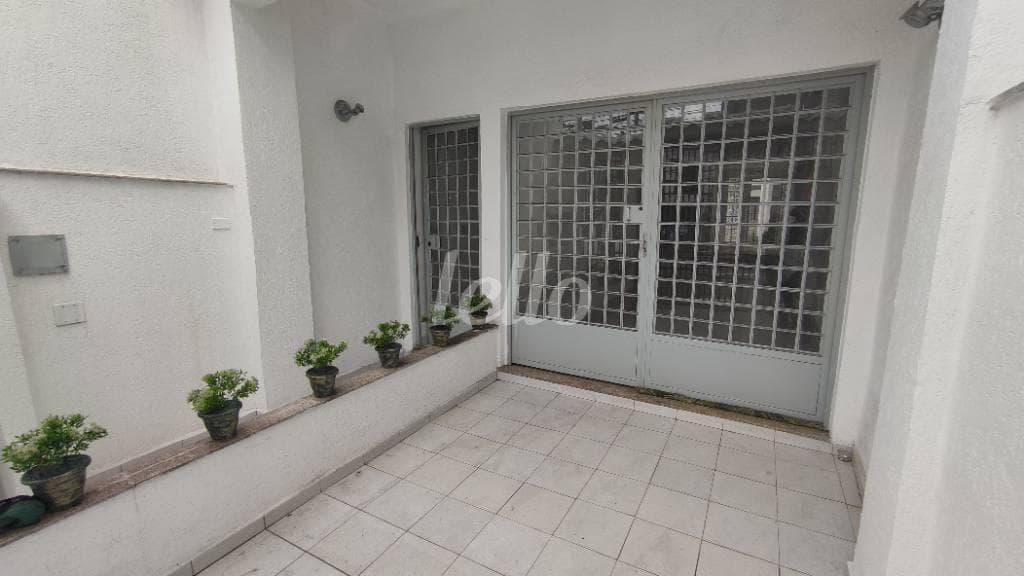 GARAGEM de Casa sobrado com 170 m² em Santana - São Paulo