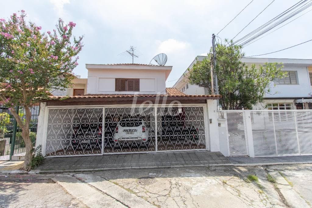 FACHADA-2 de Casa sobrado com 500 m² em Jardim São Paulo(Zona Norte) - São Paulo