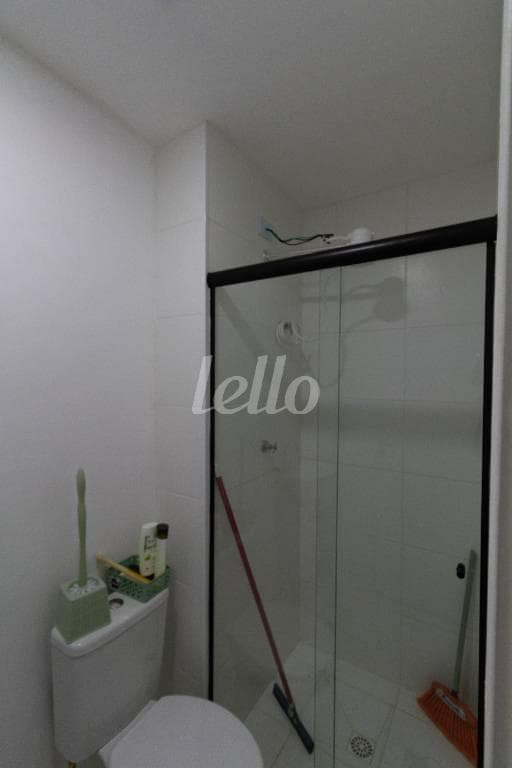 BANHEIRO SOCIAL de Apartamento com 38 m² em Vila Esperança - São Paulo