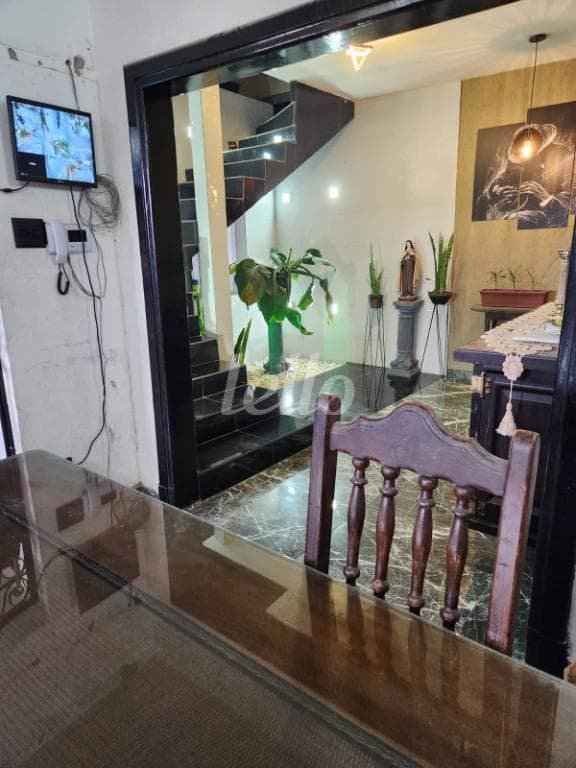 SALAS DE ESTAR E JANTAR de Casa sobrado com 306 m² em Jardim São Paulo(Zona Norte) - São Paulo