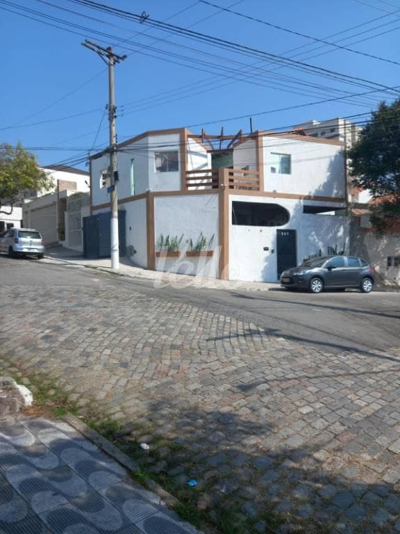FACHADA de Casa sobrado com 306 m² em Jardim São Paulo(Zona Norte) - São Paulo