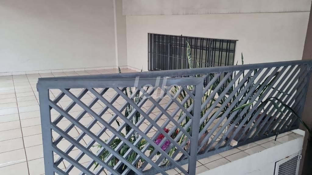 GARAGEM de Casa sobrado com 112 m² em Vila Ester (zona Norte) - São Paulo